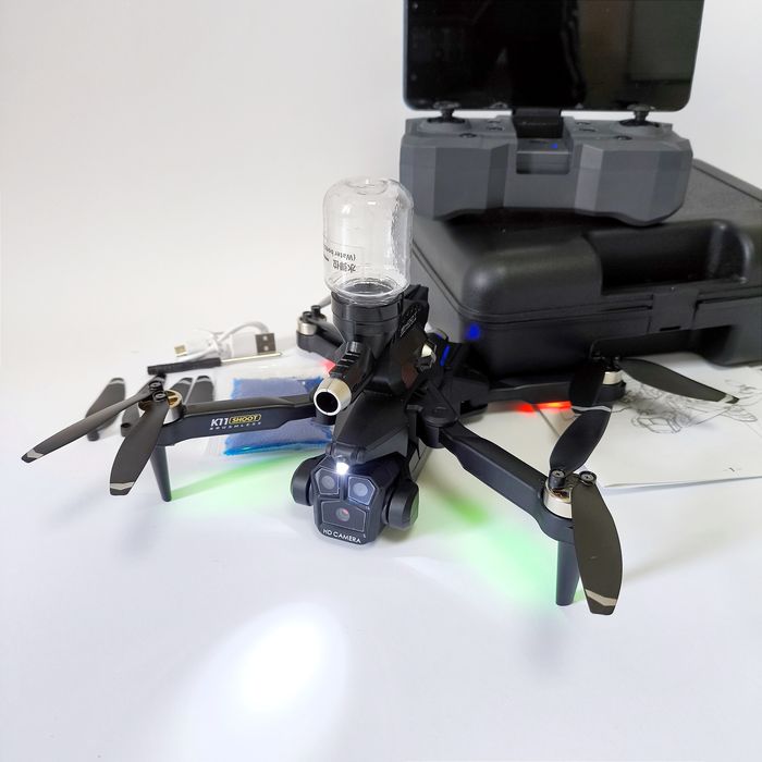 Дитячий дрон що стріляє орбізом