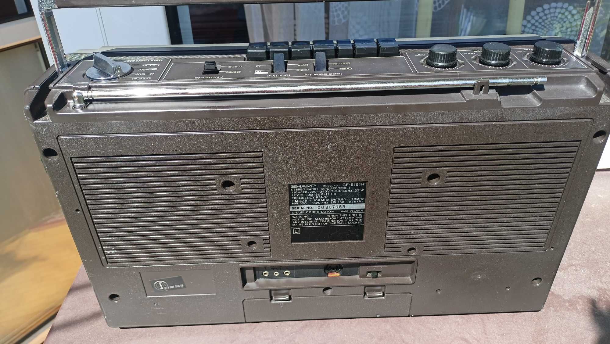 Radiomagnetofon Sharp