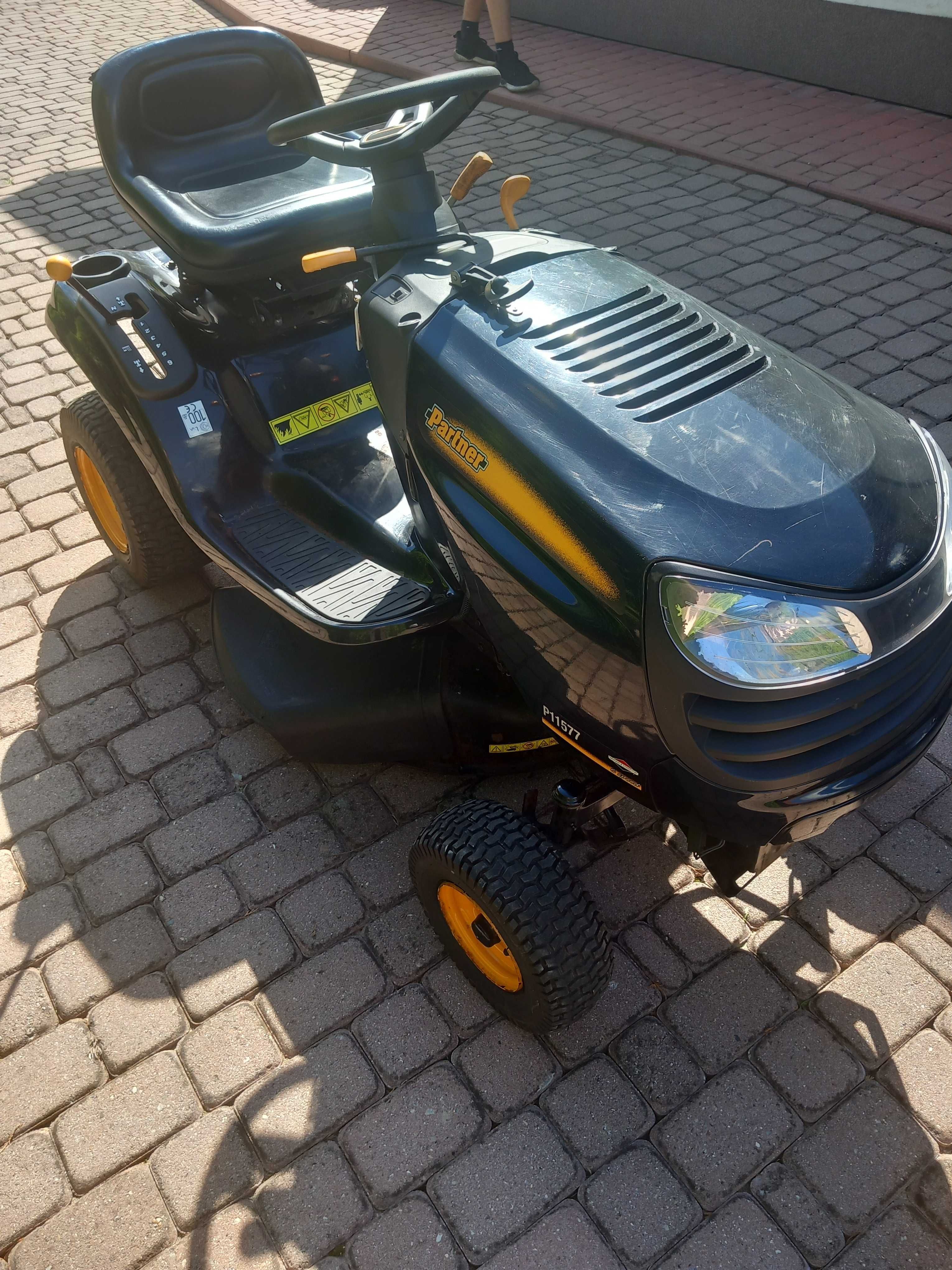 Kosiarka Traktorek Partner P11577