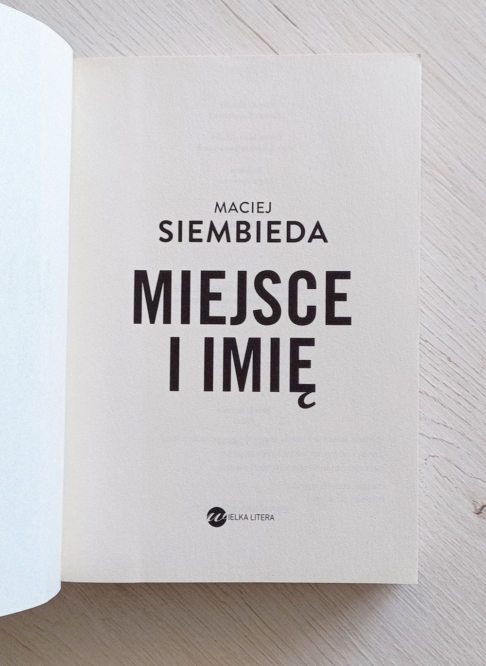 Miejsce i imię Maciej Siembieda