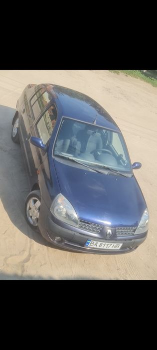 Продам авто Рено кліо 2005 року 1.4 бензин на автоматі