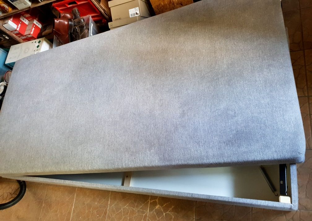 Łóżko jednoosobowe tapicerowane 90x200 z pojemnikiem. Tanio. Skrzynia.