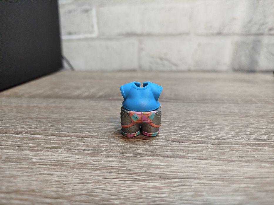 Аксессуары для куколок лол.