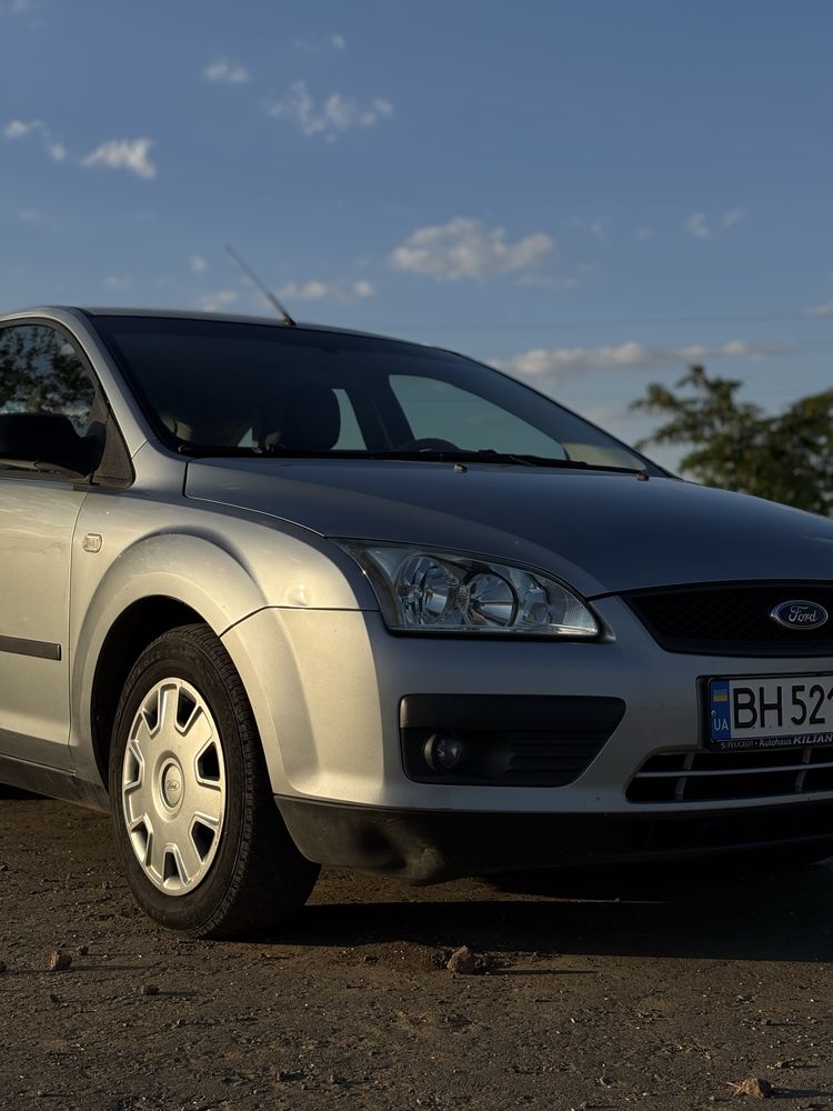 Ford focus  2 2005