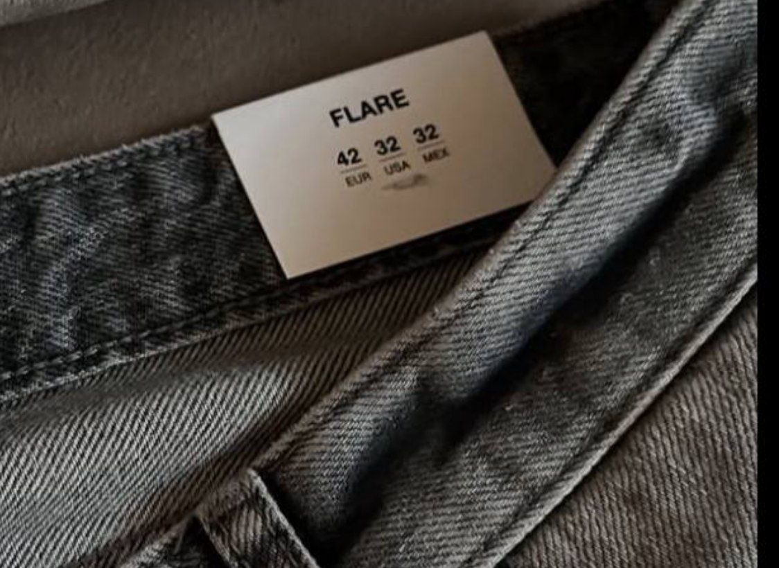 Zara Flared jeans кльош штаны