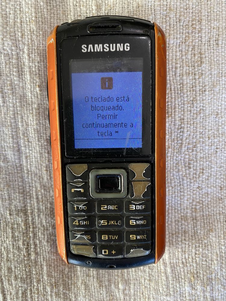 5 Telemoveis (Nokia, Samsung)