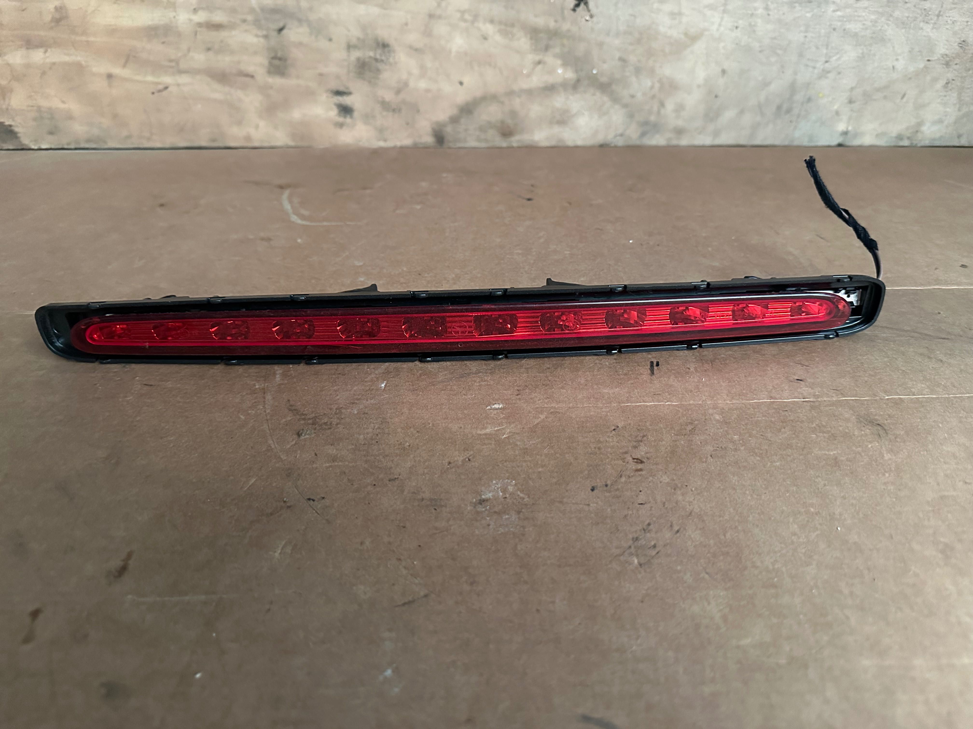 Terceiro stop original LED Mercedes W211 E211 E320 A211820.1456