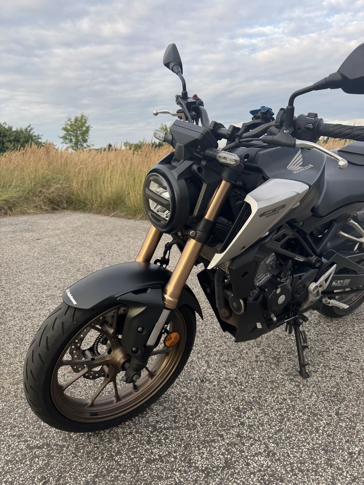 Honda CB125R 2021