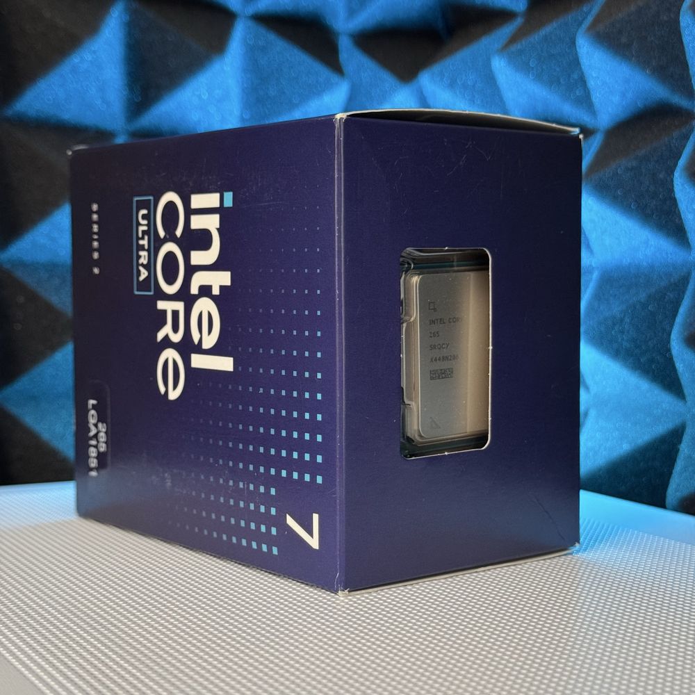 Intel Core Ultra 7 265 Новий