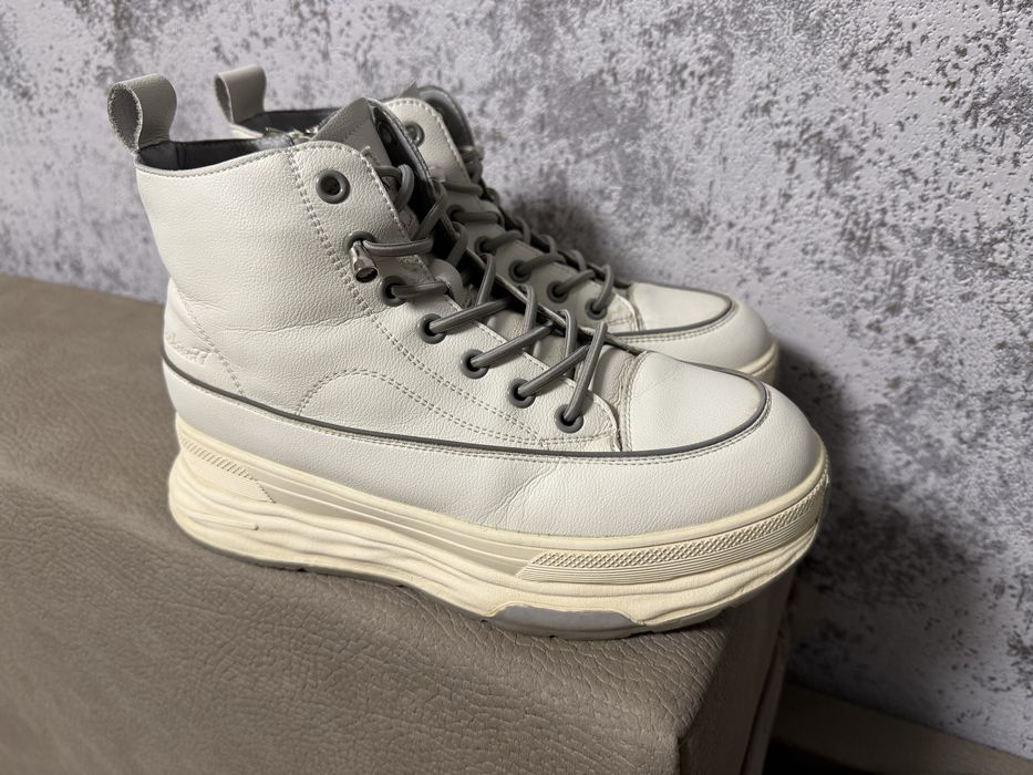 Взуття зимове жіноче 38р