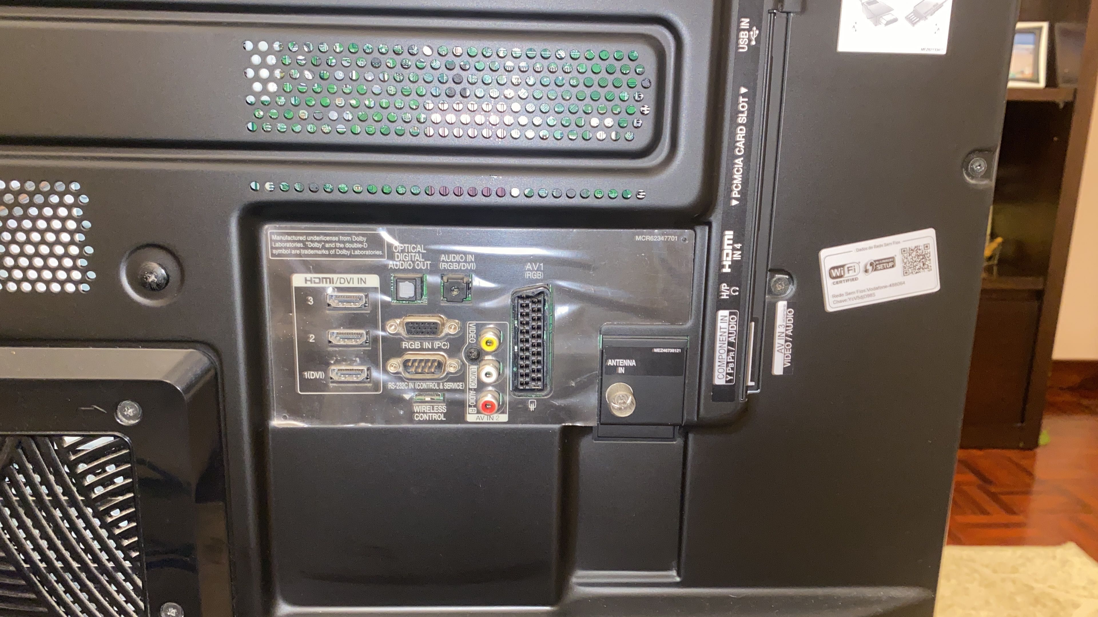 Televisão LG 37LE5300