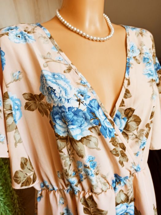 Sg Urocza kopertowa letnia sukienka  44 , XL shein