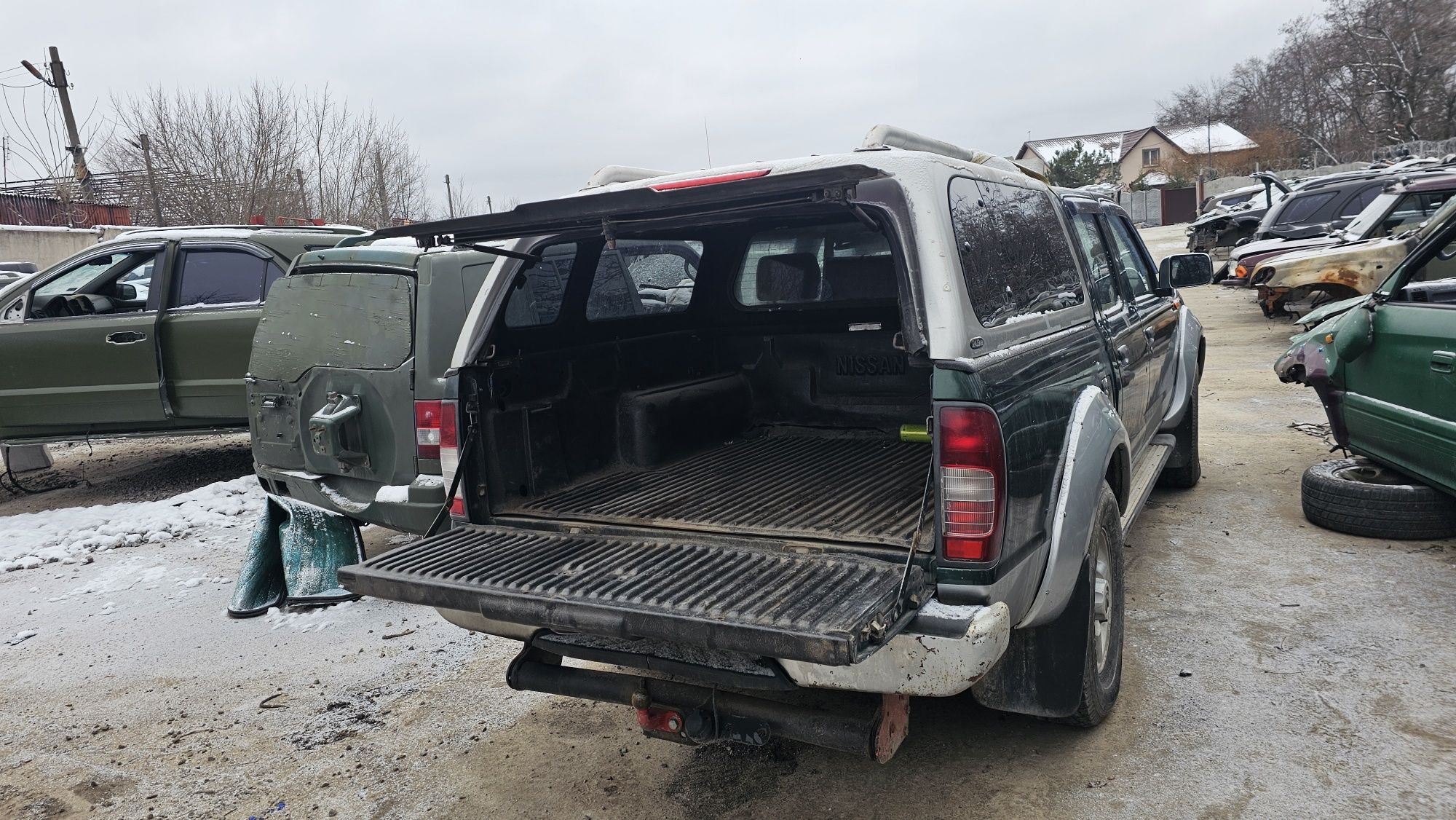 Фаркоп nissan navara d22  прицепное устройство  Ниссан навара д-22