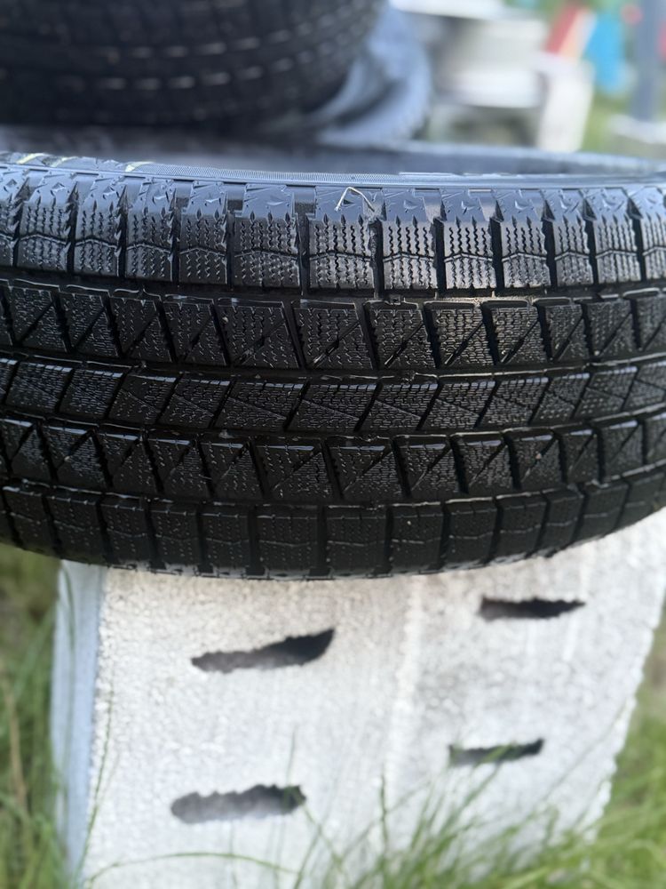 Продам шини зима 205/55/r16