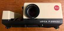 Projector de diapositivos LEICA P255 DU