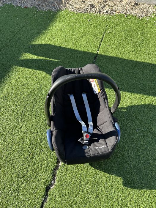 Vendo carrinho Quinny Zapp e ovo bebe confort