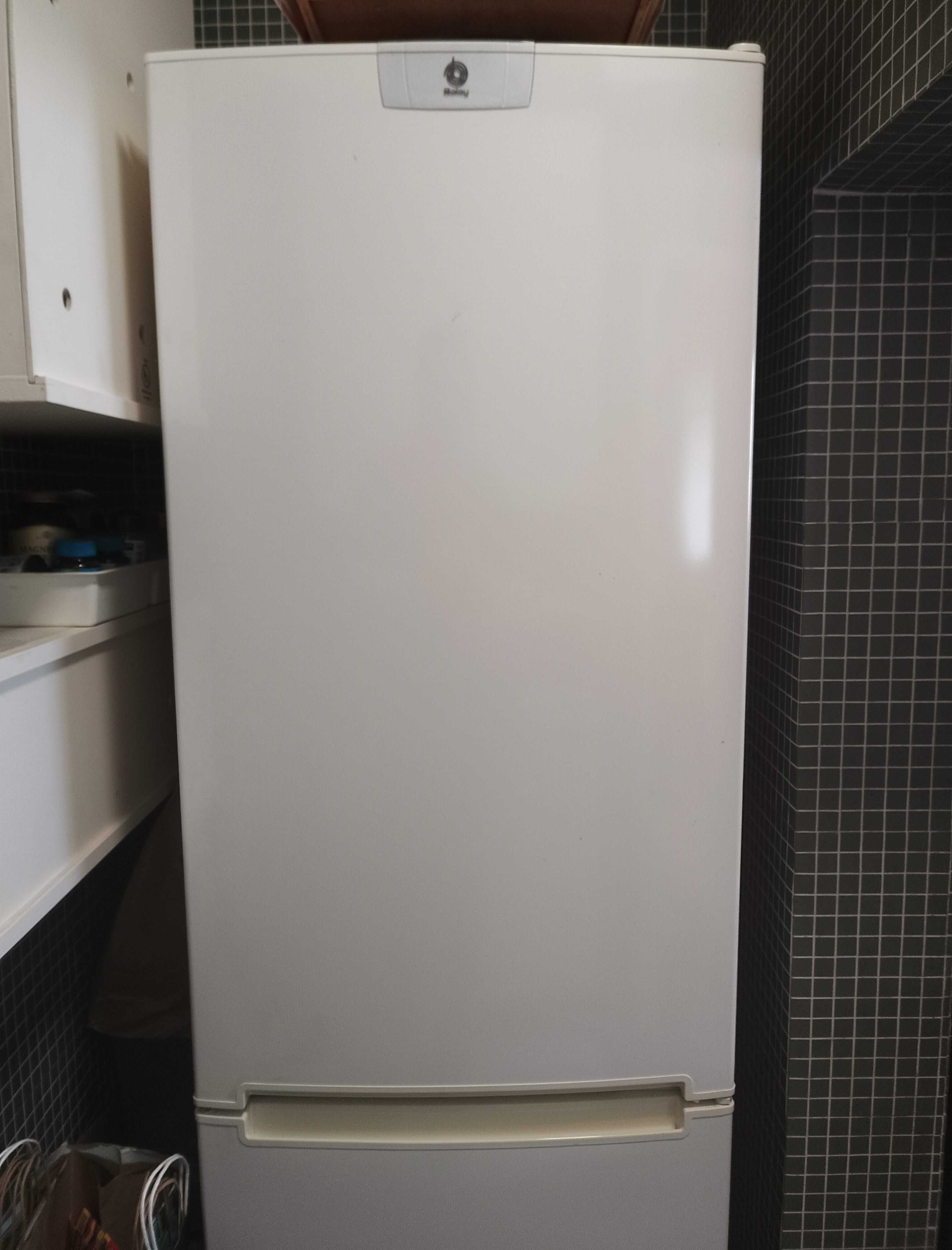 BALAY máquina louça 100% funcional c/ temporizador + frigorífico