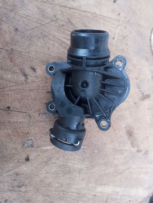 Термостат BMW e60,e70,e61,e90,e87,e53,e65 m57n 3.0D