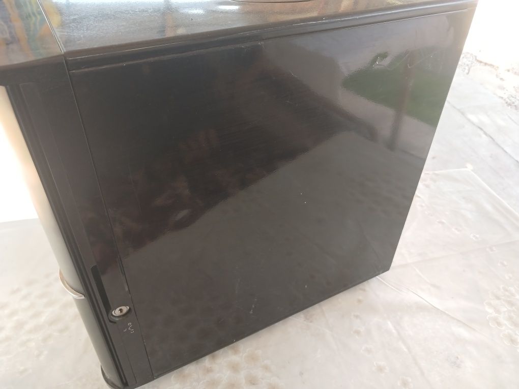 Корпус Thermaltake Tsunami