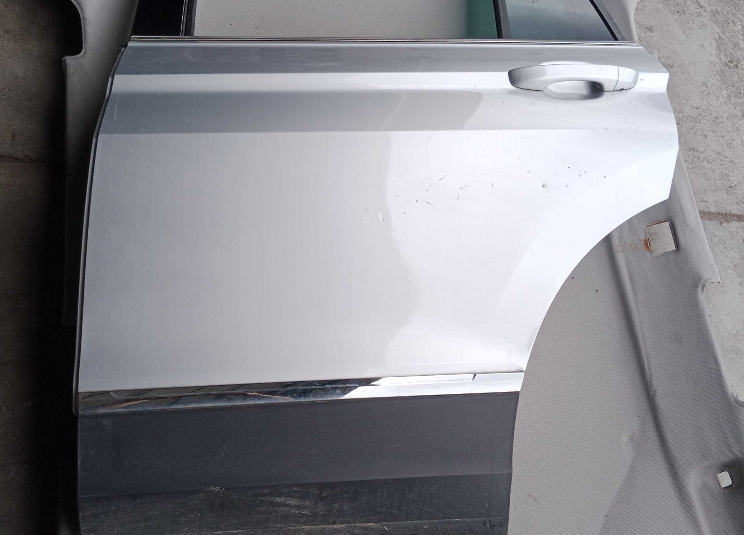 Drzwi Lewe Tył tylne VW Tiguan II 18r 5NA lak. LA7WL