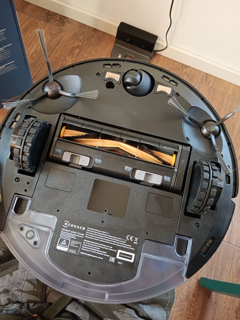 Robot sprzątajacy Ecovacs Deebot ozmo T8 aivi gwarancja