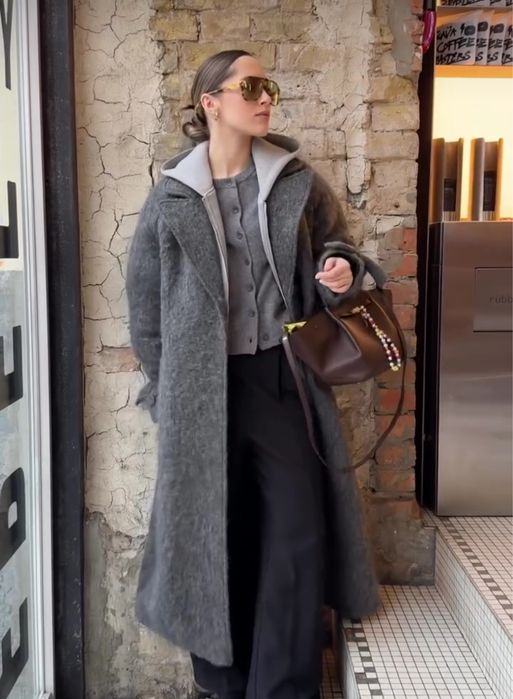 Пальто з альпаки сіре Bazhane XS/S