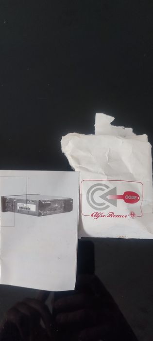 Radio Alfa Romeo 159 com código de desbloqueio
