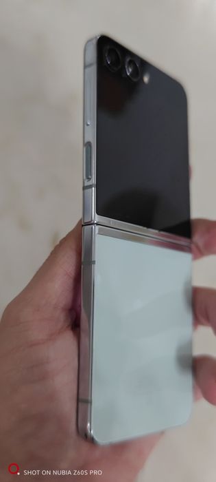 Vendo/Troco Zflip 5 Samsung 5G