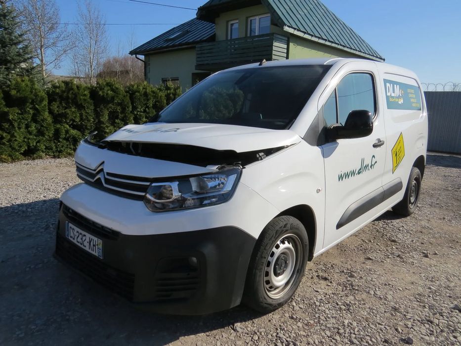 Citroën berlingo  uszkodzony nikski przebieg!!! zadbany!!!