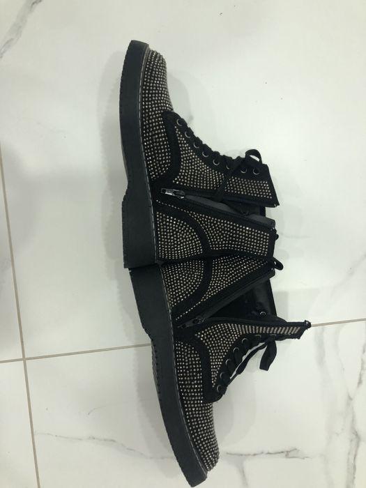 Продам жіноче взуття madden girl