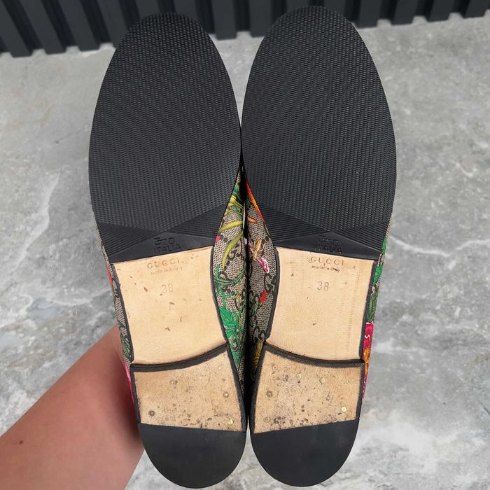 Gucci jordaan floral loafer supreme жіночі лофери туфлі оригінал 38 EU