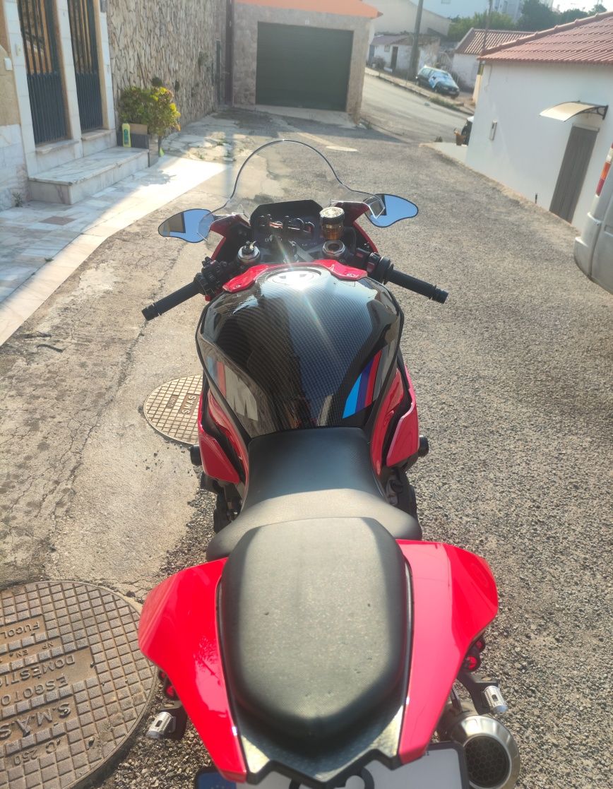 BMW S1000RR como NOVA
