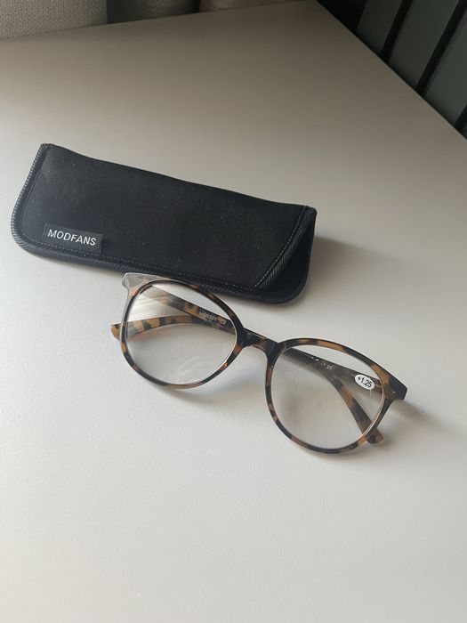 Nowe panterkowe okulary korekcyjne modfans