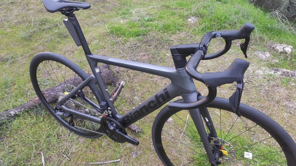 NOVAS Bianchi OLTRE Race