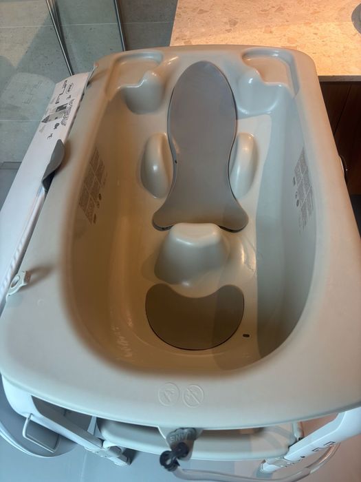Banheira flip Jane c/ muda fraldas