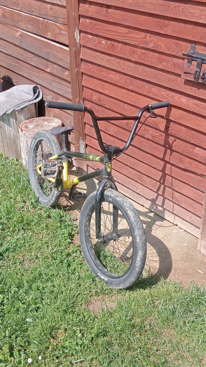 Rower BMX Total killabee 20"| yellow Black