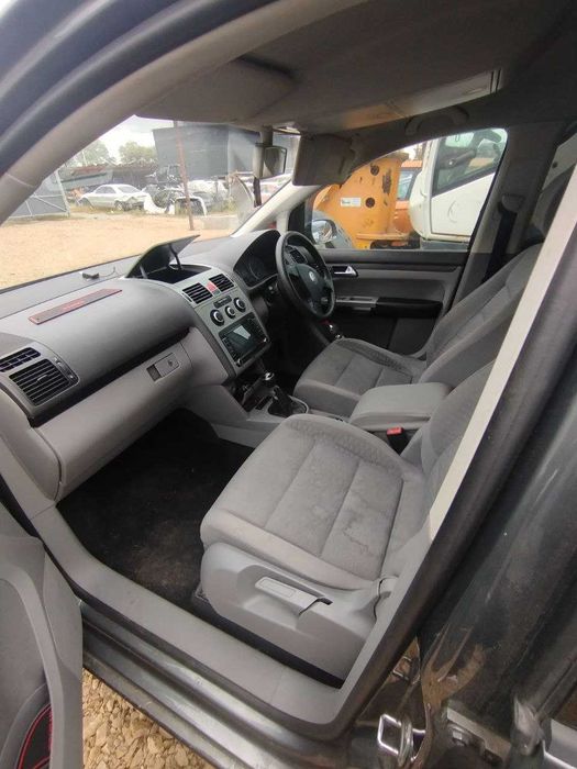 Продам Туран 1.9 TDI 2007 р механіка Touran 1.9