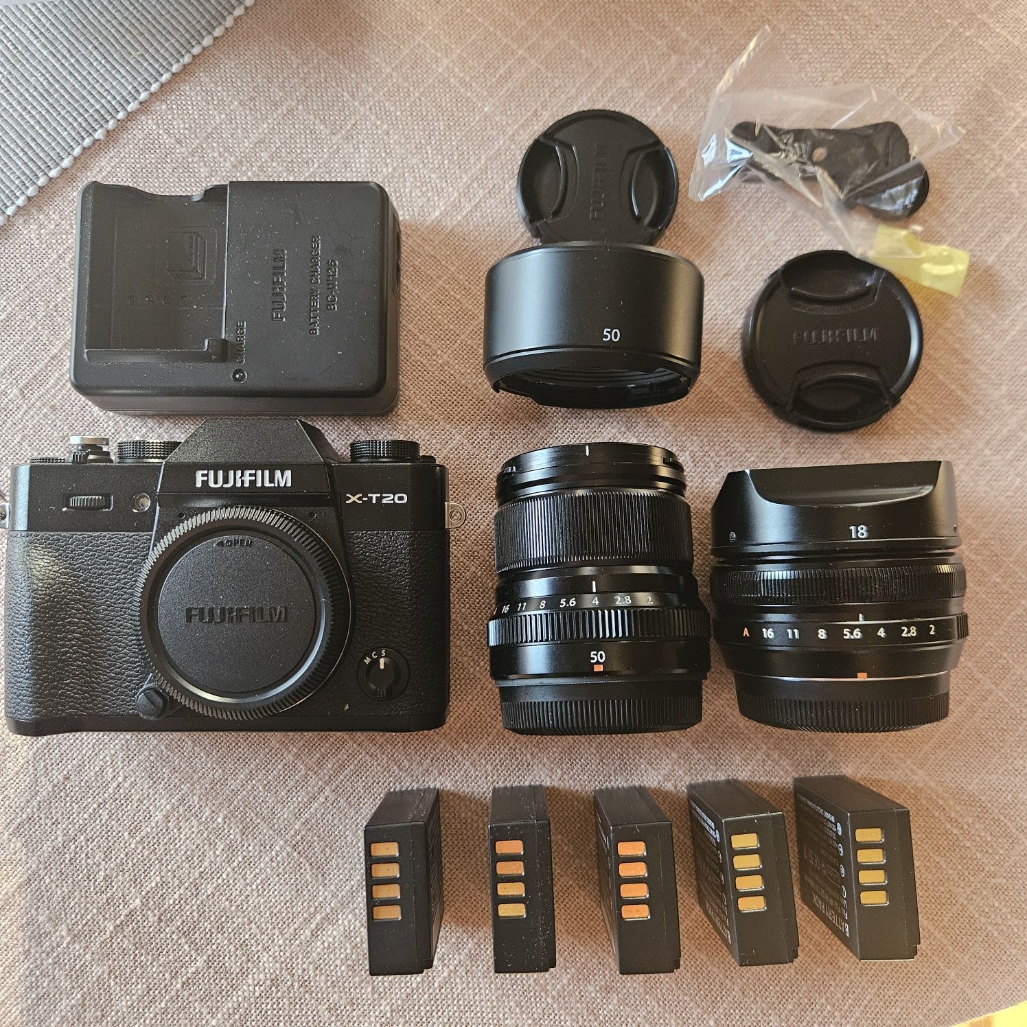 Fujifilm xt20, 18mm i 50mm