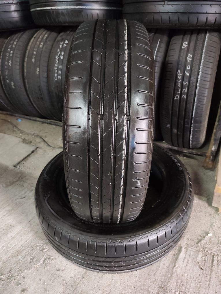 Pneus 205/60r17 Bridgestone Turanza T005* com 75% piso