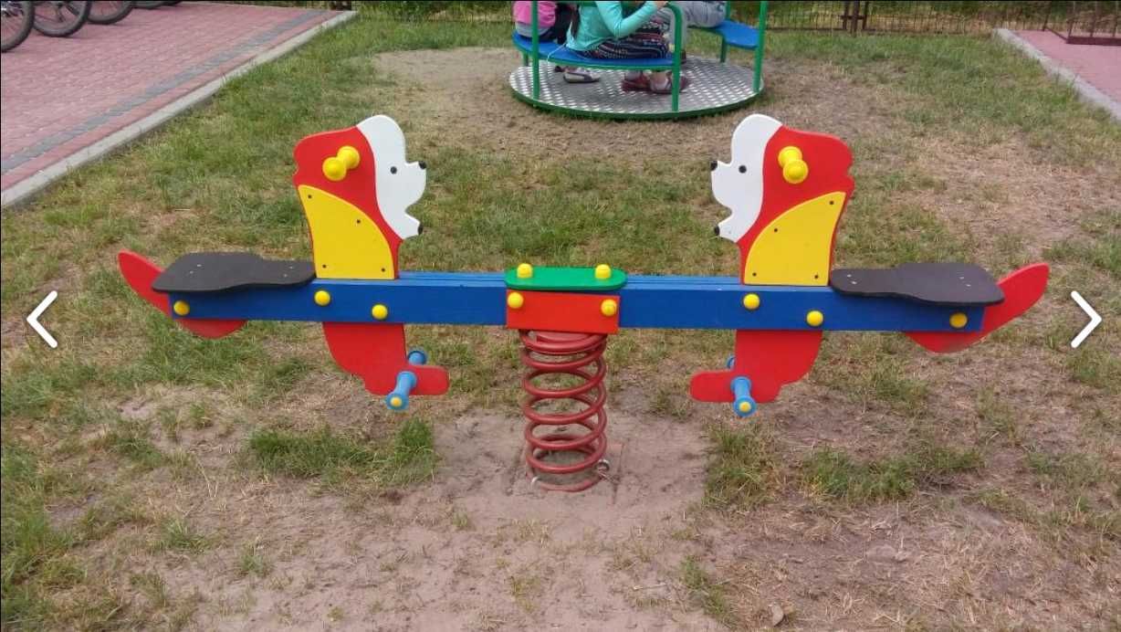 Plac zabaw Bujak na sprężynie typu ważka