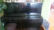 Sprzedam Pianino - 500 zł