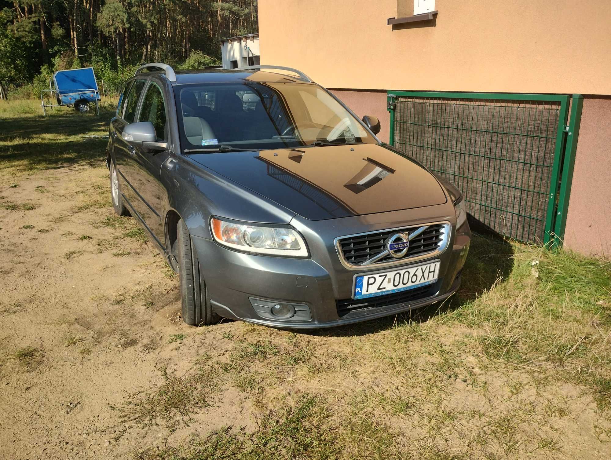 Volvo v50 1.6d 2011r