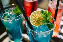 Mobilny DRINK BAR na każdą okazję