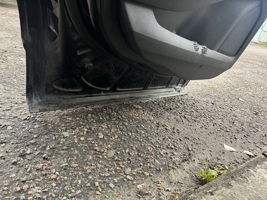 Двері задні ліві   Ford Edge 2019 рік