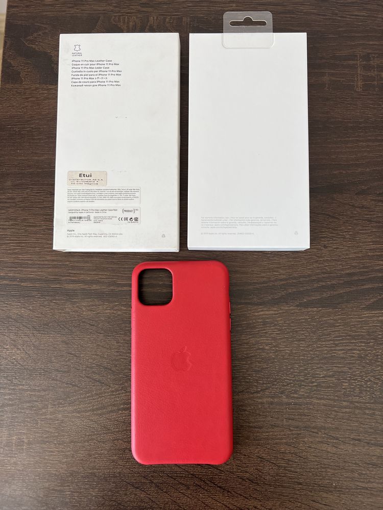 Etui skórzane Apple iPhone 11 Pro Max Product Red - oryginalne