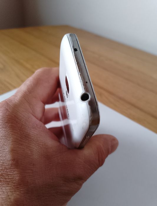 Samsung GT -I9192(SEK) /користований/