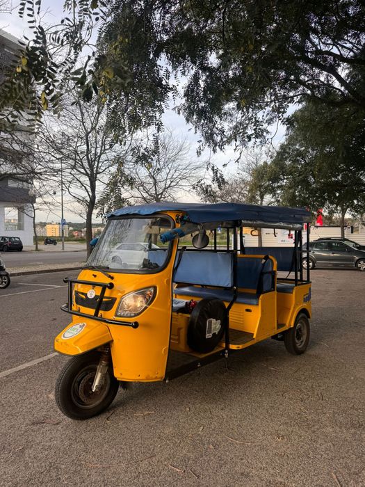 Tuk-tuk Amarelo bateria litio