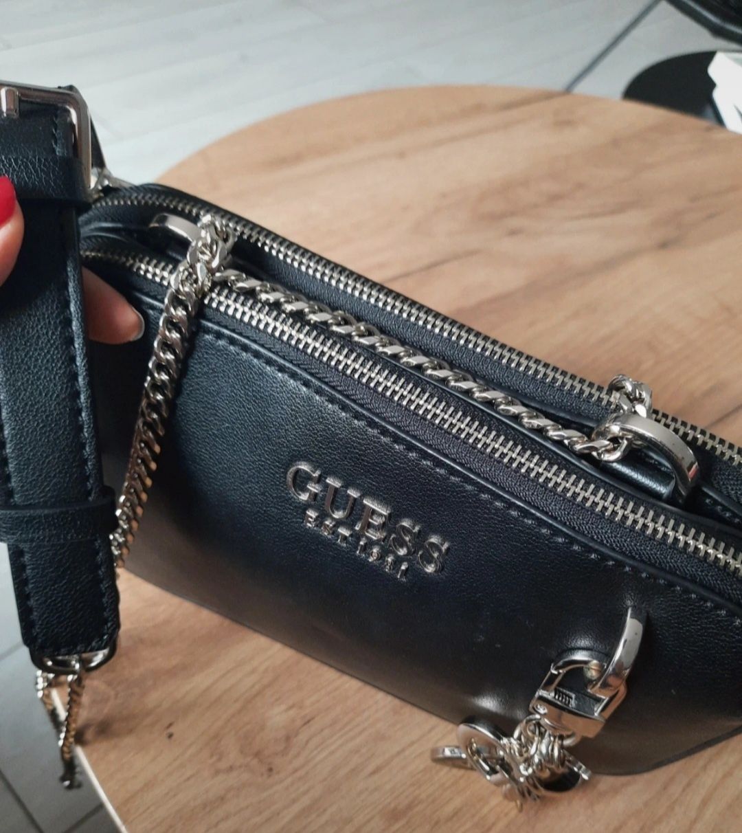 Torebka GUESS Model:EV718014 black
