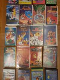 22 sztuki kaset VHS z bajkami.