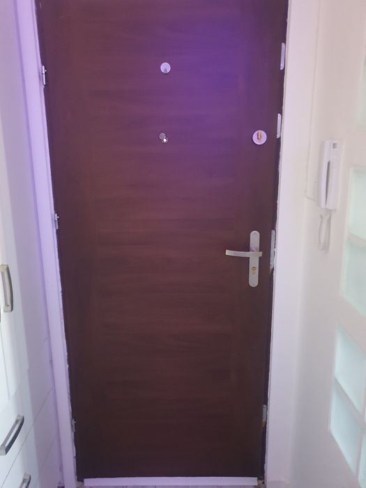 Sprzedam drzwi mieszkaniowe